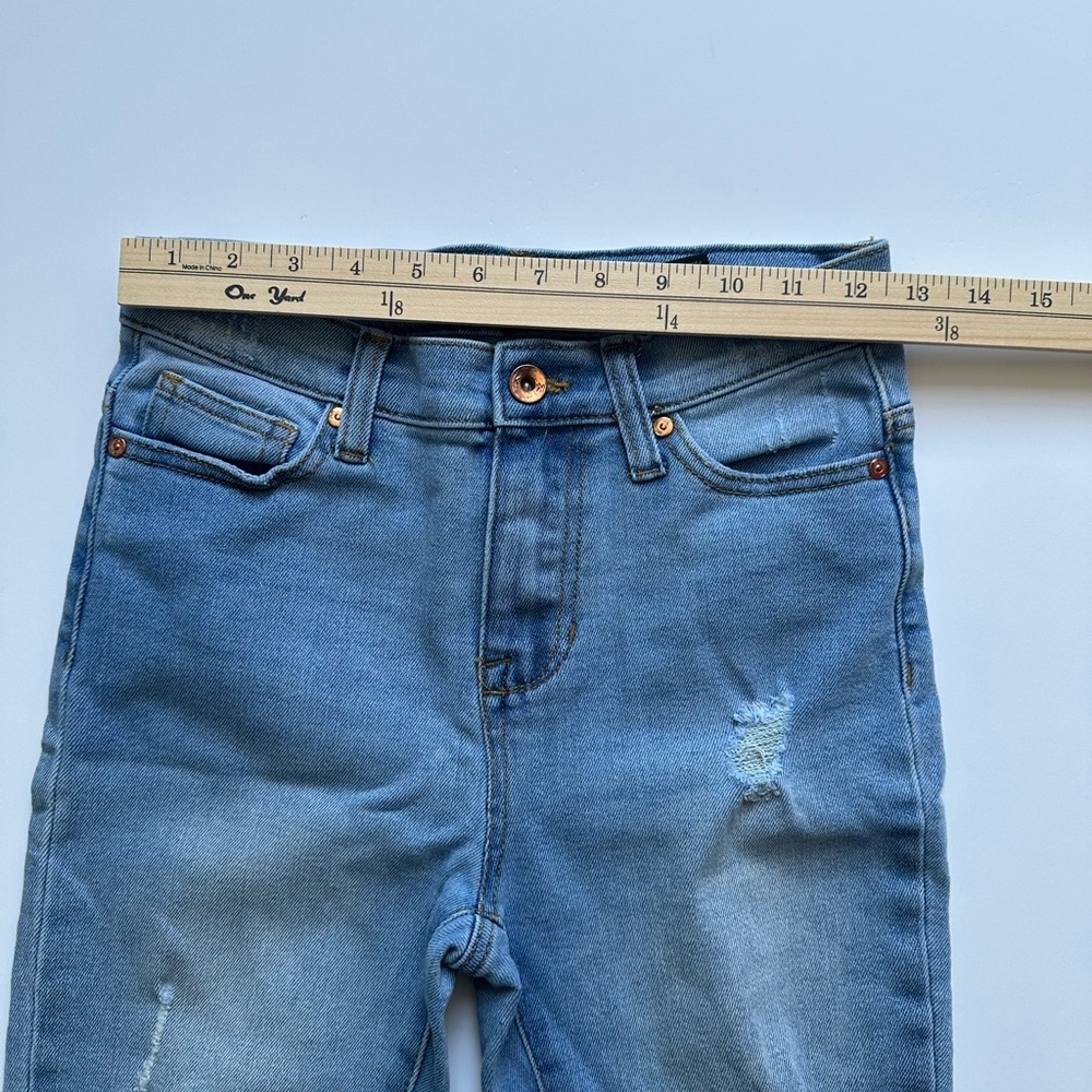 Kendall & Kylie Light Wash Denim size 3/26 - Picture 7 of 11